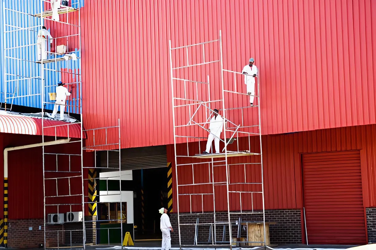 Industrial exterior painted by a professional painter in Kapolei, HI